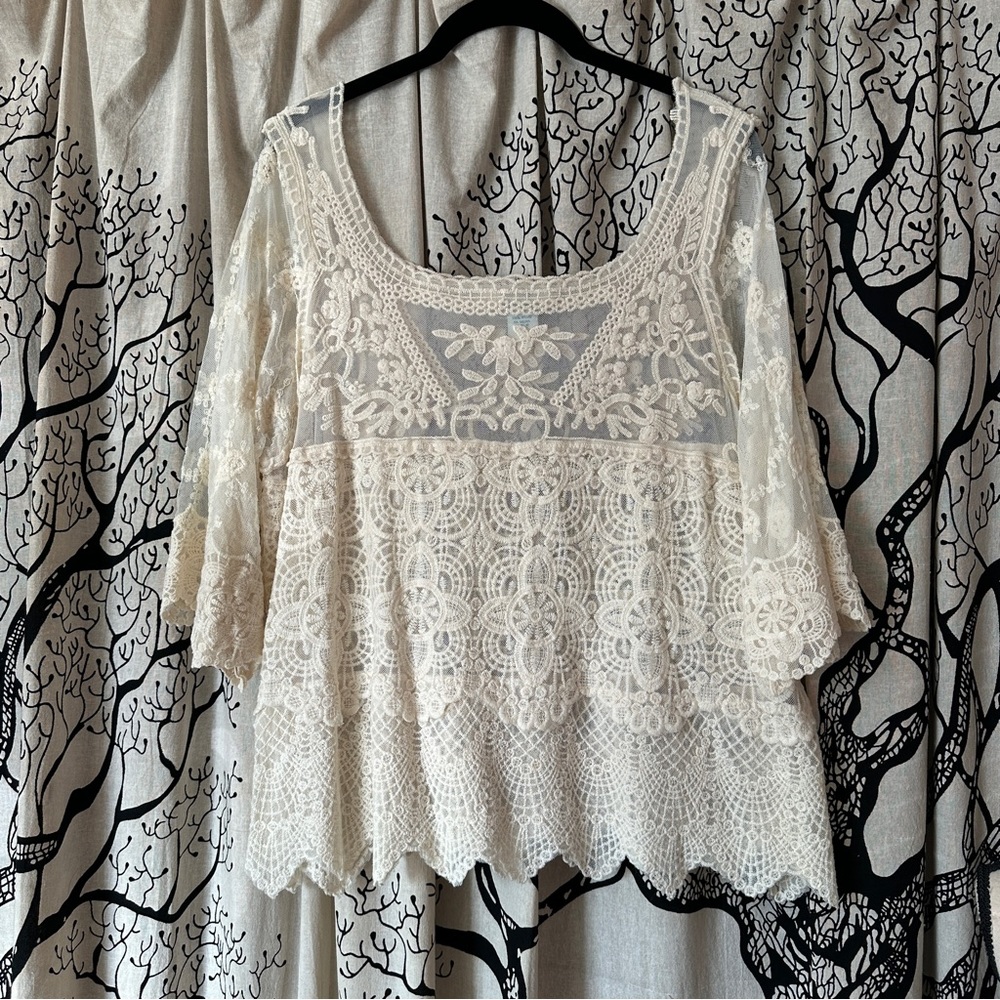 NWOT Sundance Embroidered Top
